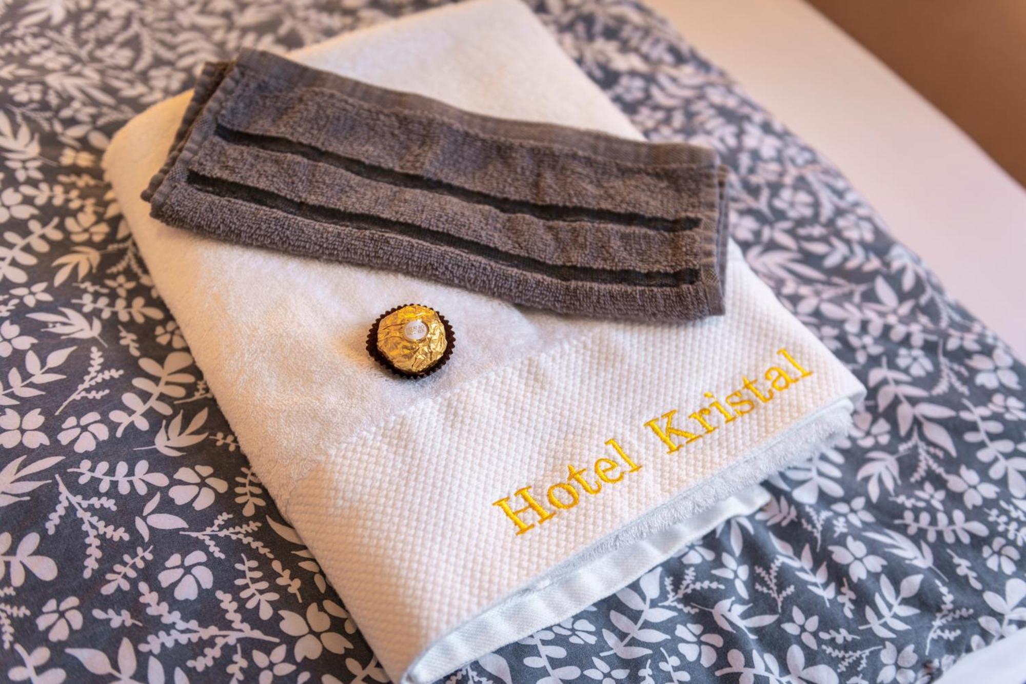 Hotel Kristal Gellert Hill Budapest Exterior photo