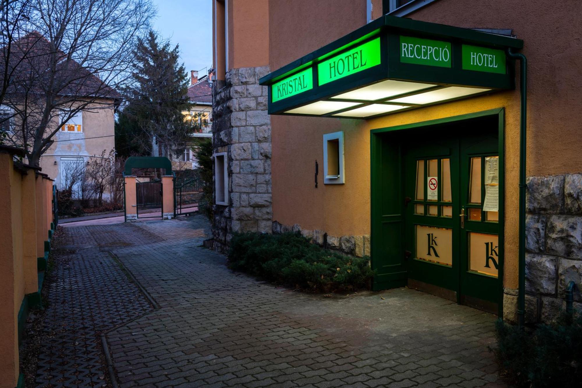 Hotel Kristal Gellert Hill Budapest Exterior photo